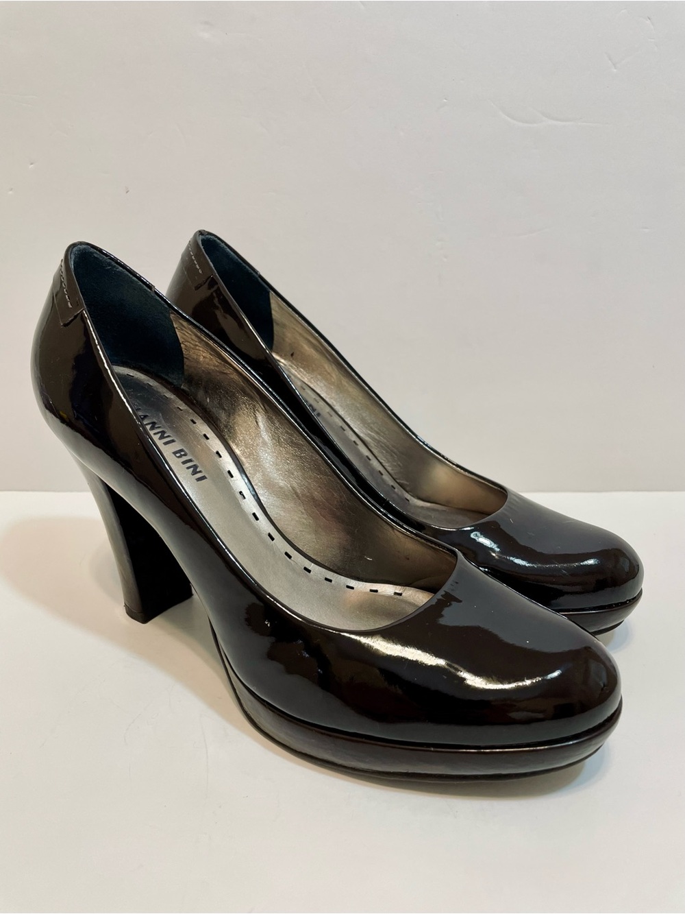 Gianni Bini Brown Patent Leather Platform Pumps Heels - Size 8